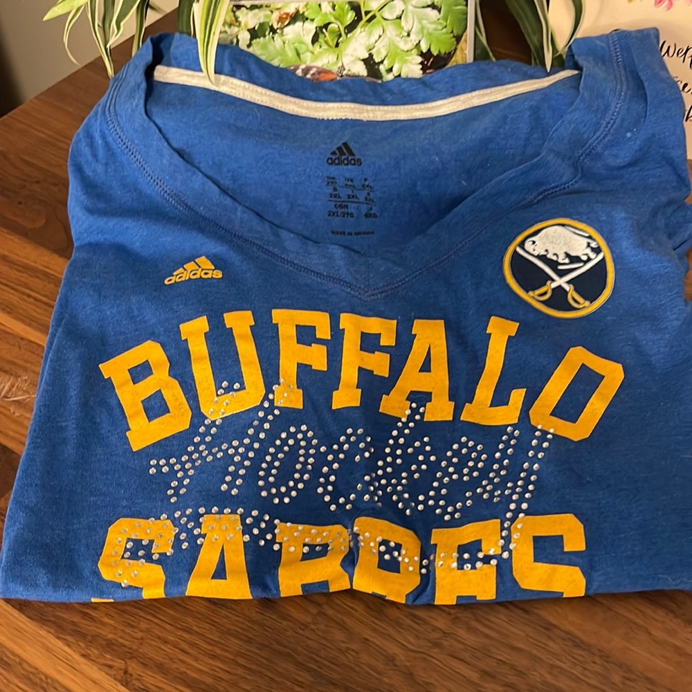 Buffalo Sabres Tee